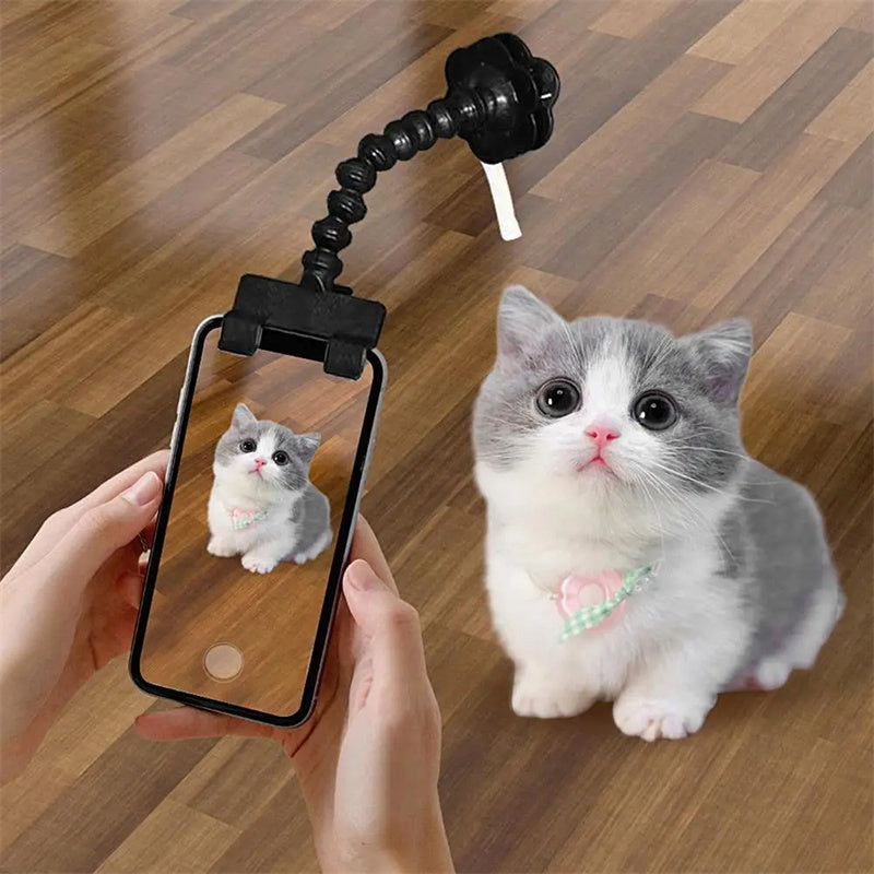 Pet Selfie Clip – Phone Camera Attachment for Dogs & Cats